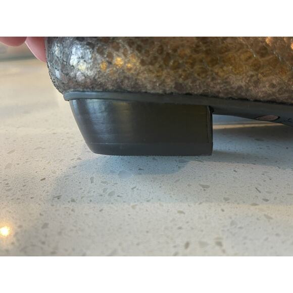 Clarks Everyday Women’s Loafers 7.5M Brown Leather Metallic Faux Snakeskin - Picture 11 of 14